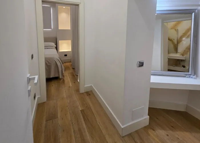 B89 Luxury Piazza Di Spagna דירה