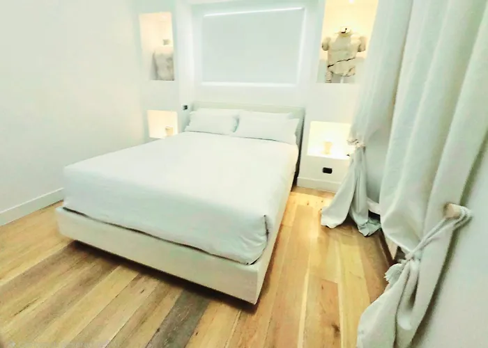 Apartament B89 Luxury Gallery Piazza Di Spagna *